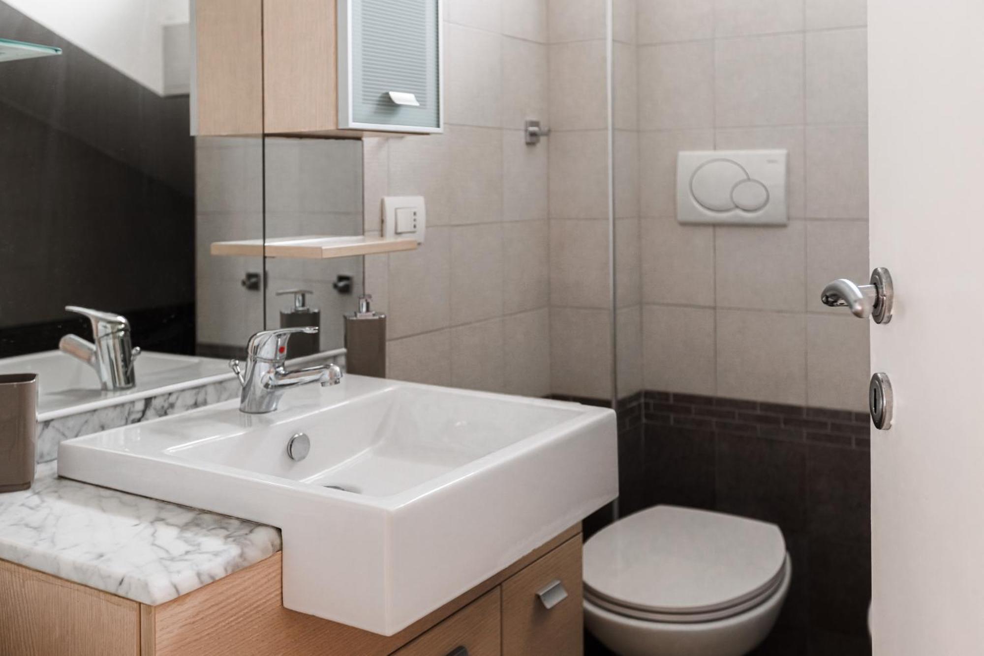 Casetta Ginevra - Close To Metro C Appartement